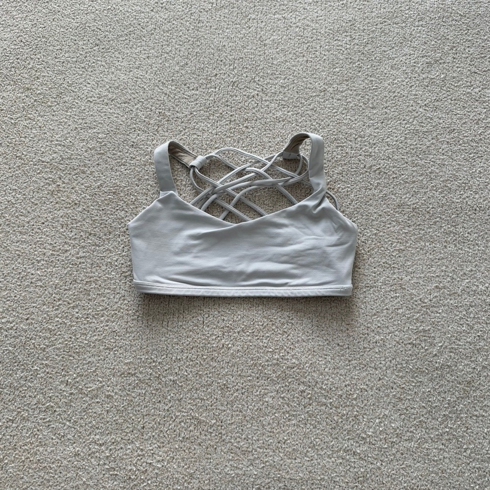 lululemon Free to Be Wild Bra size 4 in White